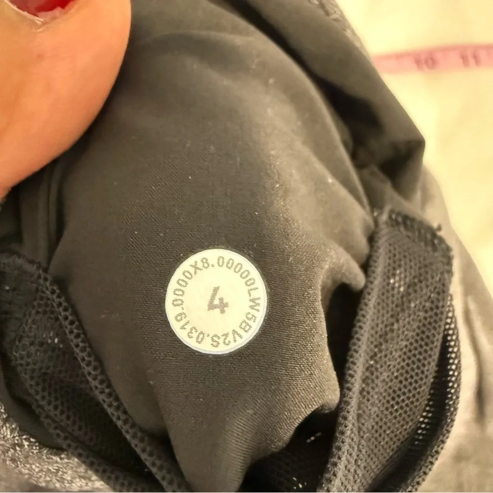 Lululemon On The Fly Pant Full Length 31" Size 4 - Picture 11 of 11